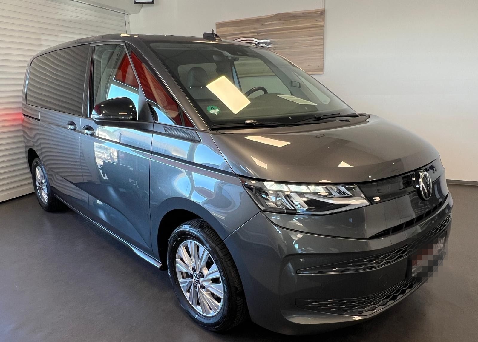 Volkswagen T7 Multivan/AHK/Kamera/LED/PDC/ vis-a-vis/Navi