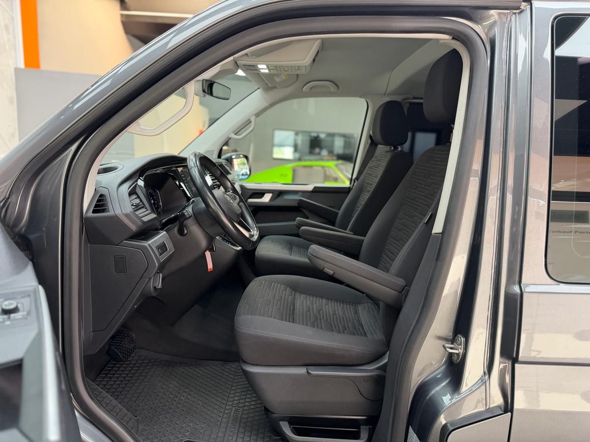 Volkswagen T6.1 Multivan Comfortline 2.0 TDI KAM AHK LED foto 12