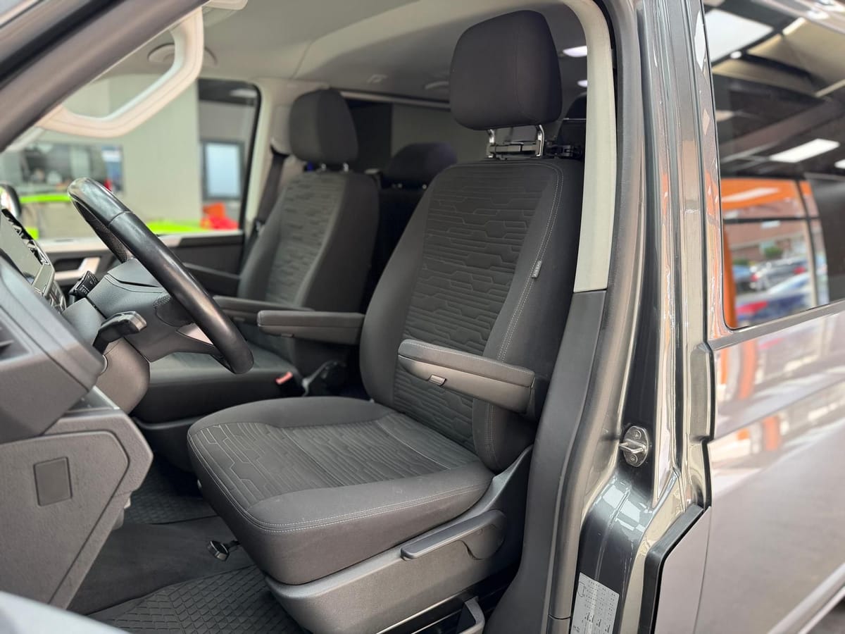 Volkswagen T6.1 Multivan Comfortline 2.0 TDI KAM AHK LED foto 13