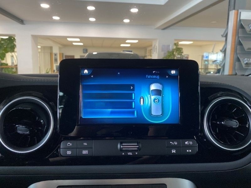 Mercedes-Benz T 180 d Progressive AHK MBUX LED RFK SPUR Verkeh foto 18