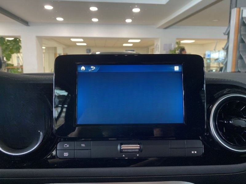 Mercedes-Benz T 180 d Progressive AHK MBUX LED RFK SPUR Verkeh foto 19