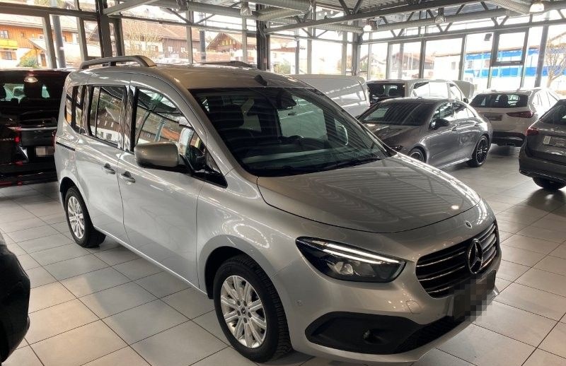 Mercedes-Benz T 180 d Progressive AHK MBUX LED RFK SPUR Verkeh foto 3