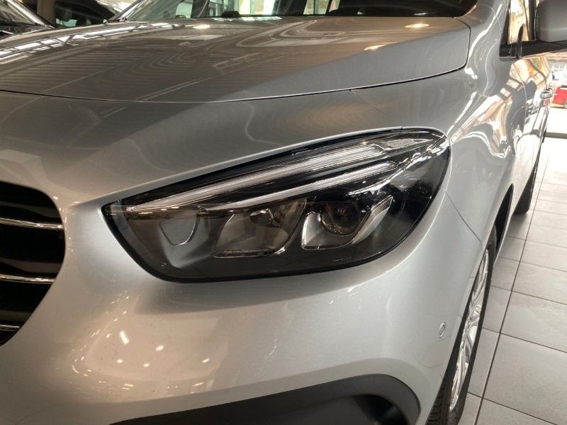 Mercedes-Benz T 180 d Progressive AHK MBUX LED RFK SPUR Verkeh foto 5