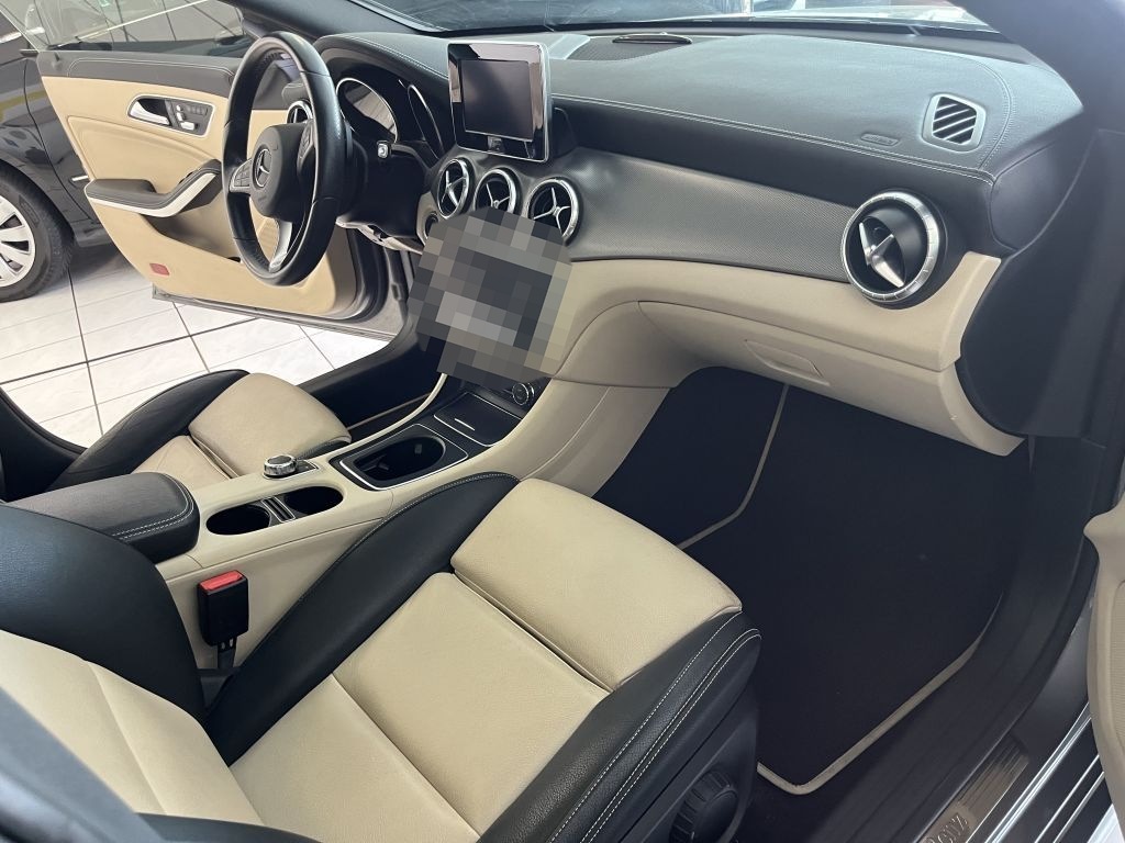 Mercedes-Benz CLA Shooting Brake 220 4Matic 7G-DCT, Kamera foto 13