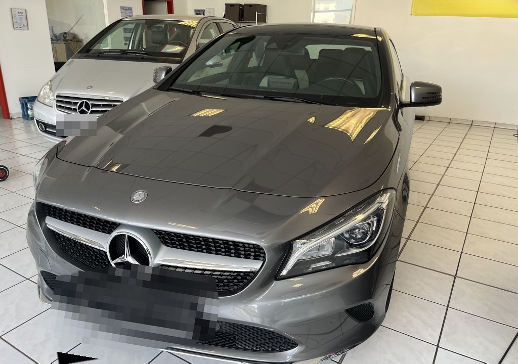 Mercedes-Benz CLA Shooting Brake 220 4Matic 7G-DCT, Kamera foto 4