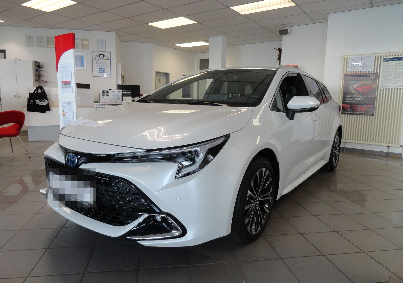 Toyota Corolla 2.0 l Hybrid TS Teamplayer ACC+LED+Navi foto 2