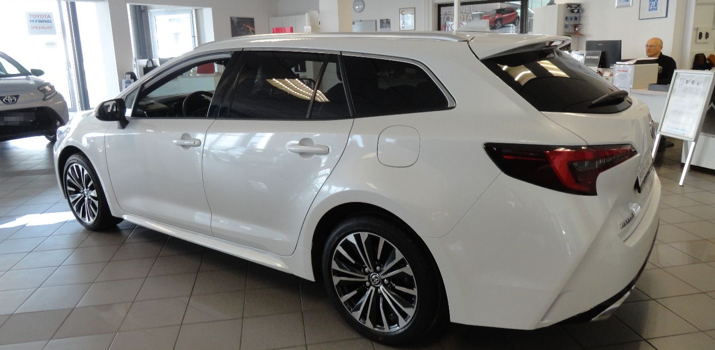 Toyota Corolla 2.0 l Hybrid TS Teamplayer ACC+LED+Navi foto 5