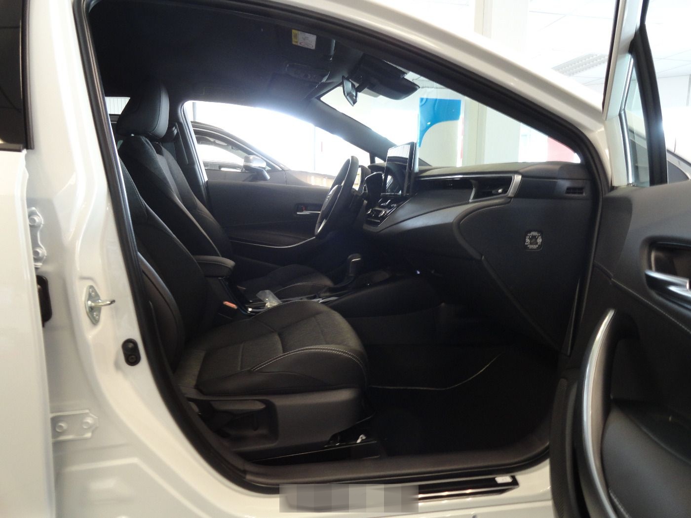 Toyota Corolla 2.0 l Hybrid TS Teamplayer ACC+LED+Navi foto 6