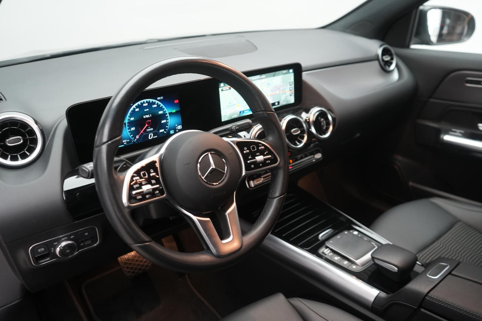Mercedes-Benz GLA 220 d 8G-DCT Progressive Temp Kamera AHK Lan foto 25