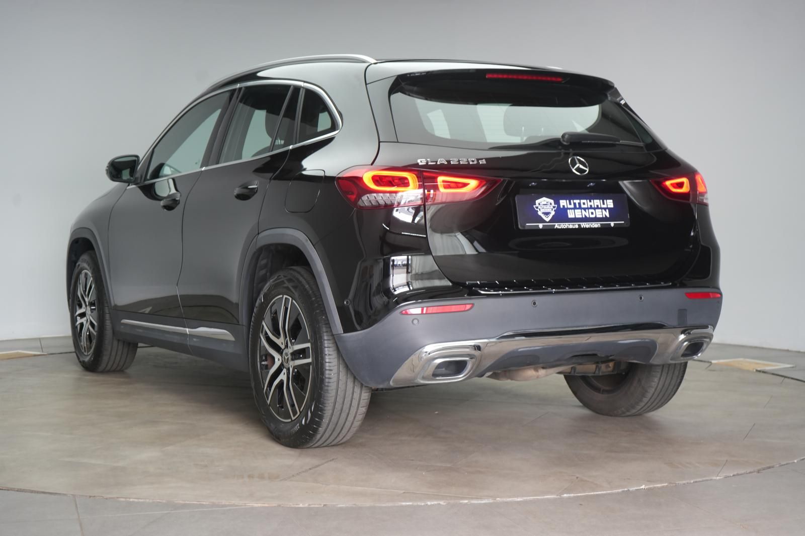 Mercedes-Benz GLA 220 d 8G-DCT Progressive Temp Kamera AHK Lan foto 5