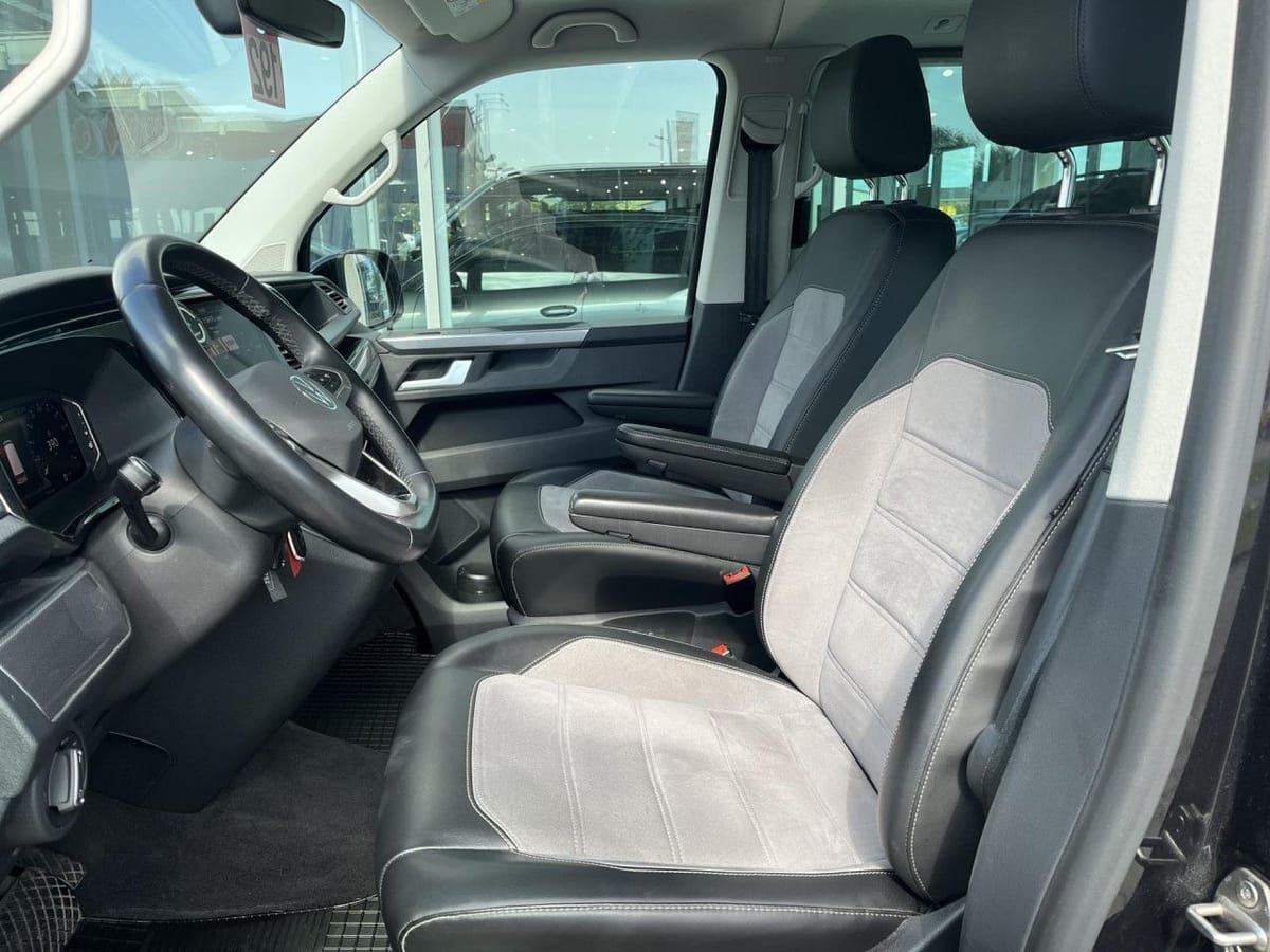 Volkswagen Multivan T6.1 Kurz Highline 2.0 TDI DSG foto 4