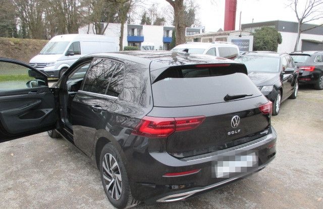 Volkswagen Golf VIII Lim. Style eHybrid+NAV+AHK+ergoFahrers foto 2