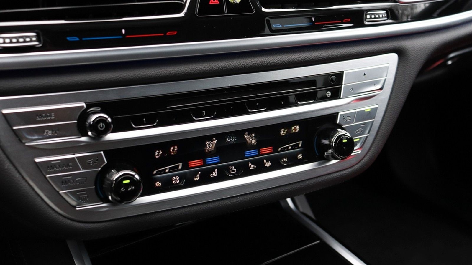 BMW 750i xDrive,B&W,Massage,Standheizung, Laserlight foto 11