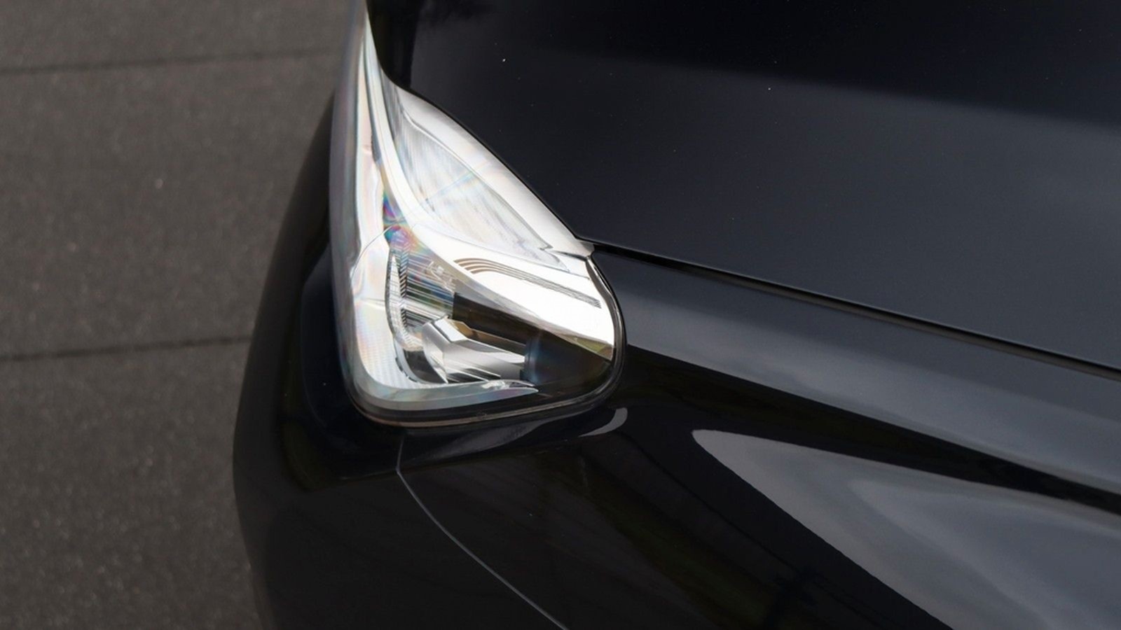 BMW 750i xDrive,B&W,Massage,Standheizung, Laserlight foto 15
