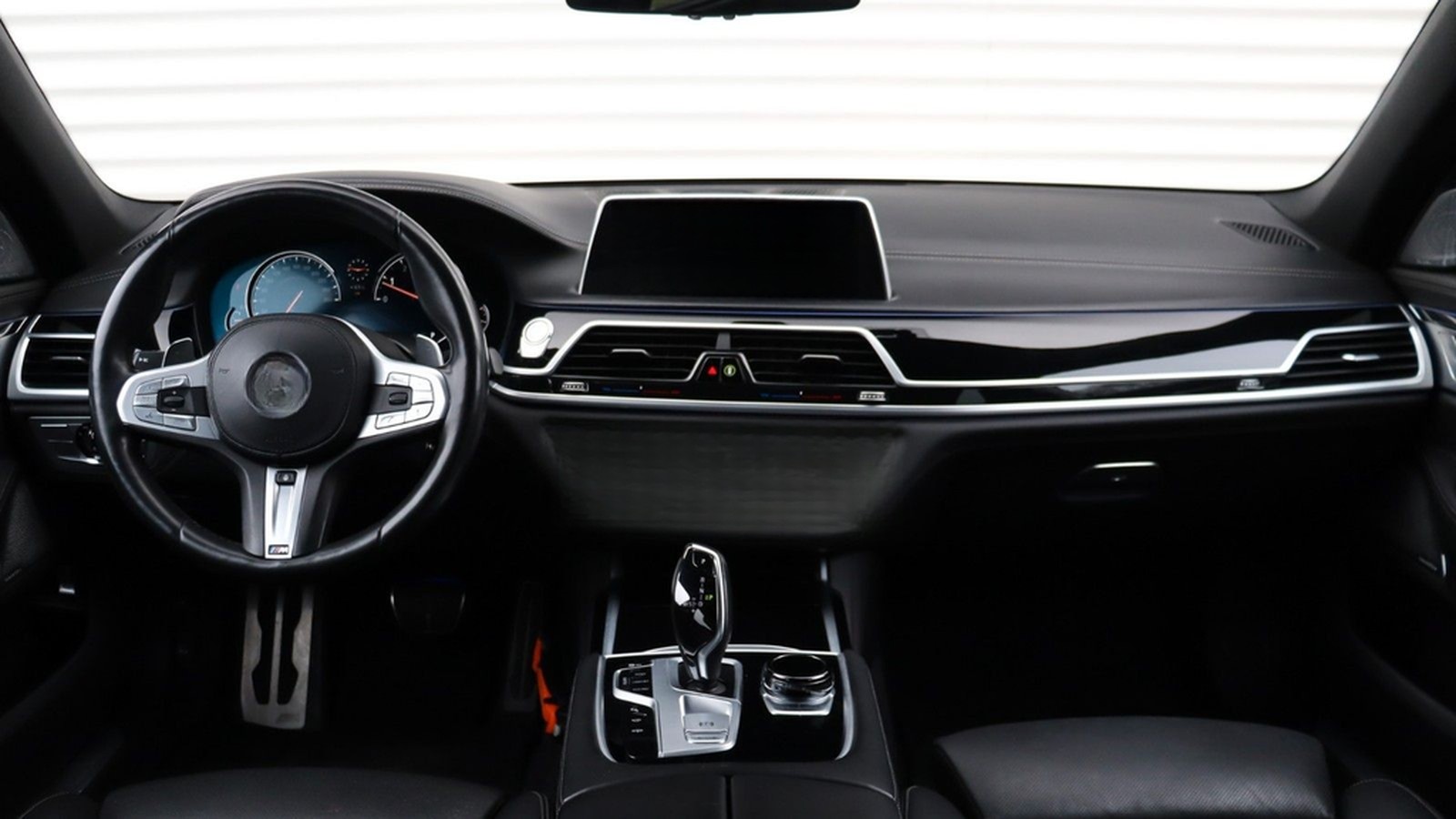 BMW 750i xDrive,B&W,Massage,Standheizung, Laserlight foto 30