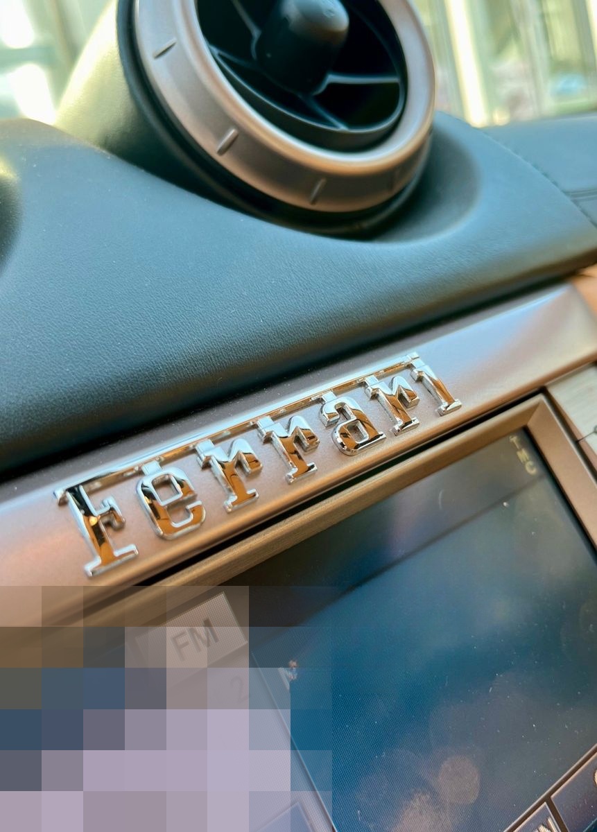Ferrari 4.3 V8 2+2 Sitzer foto 14
