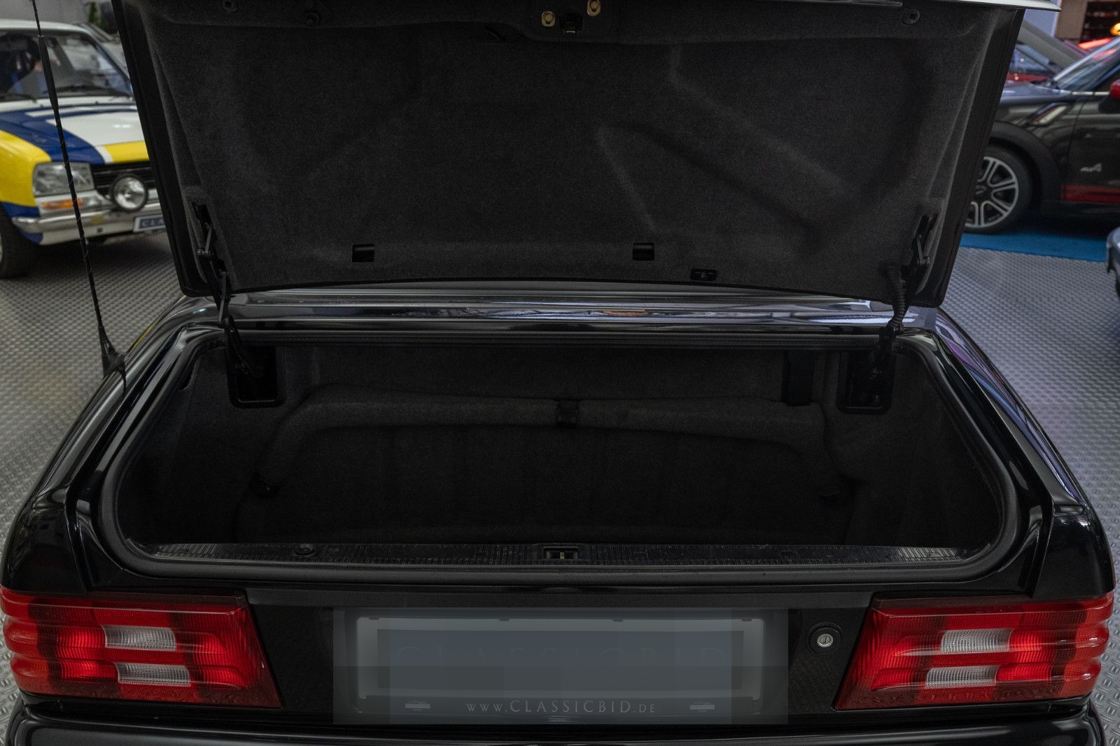 Mercedes-Benz SL 320 foto 8
