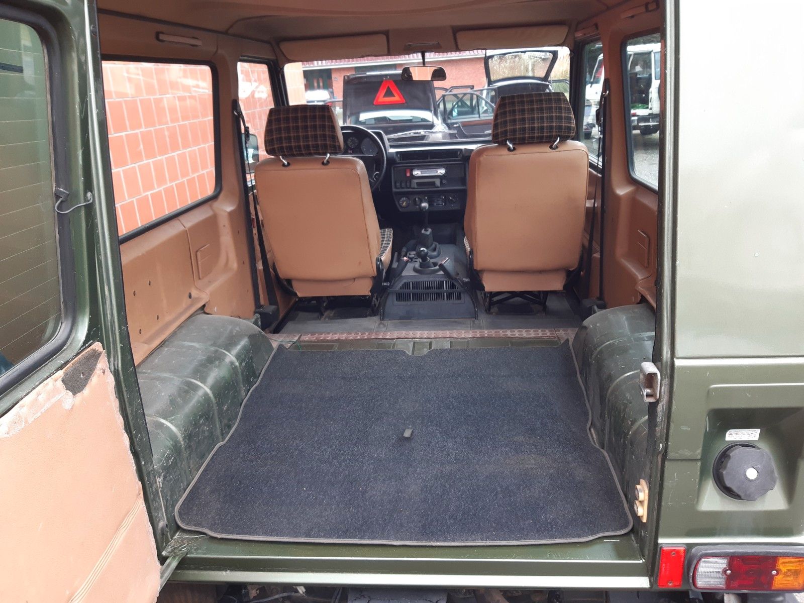 Mercedes-Benz 280 GE - 460 foto 10