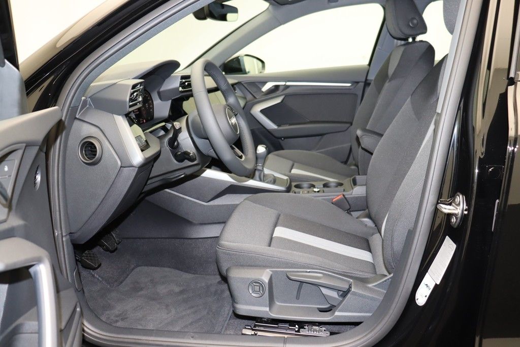 Audi A3 Sportback 30 TDI . Virt.Cockpit  Navi ACC foto 8