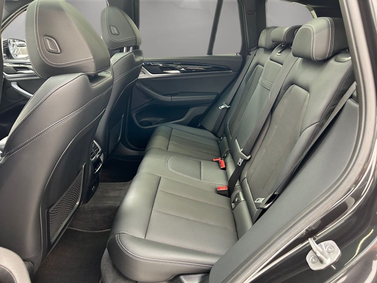 BMW iX3 M Sport AHK Driv.Assist.Prof Kamera LED foto 11