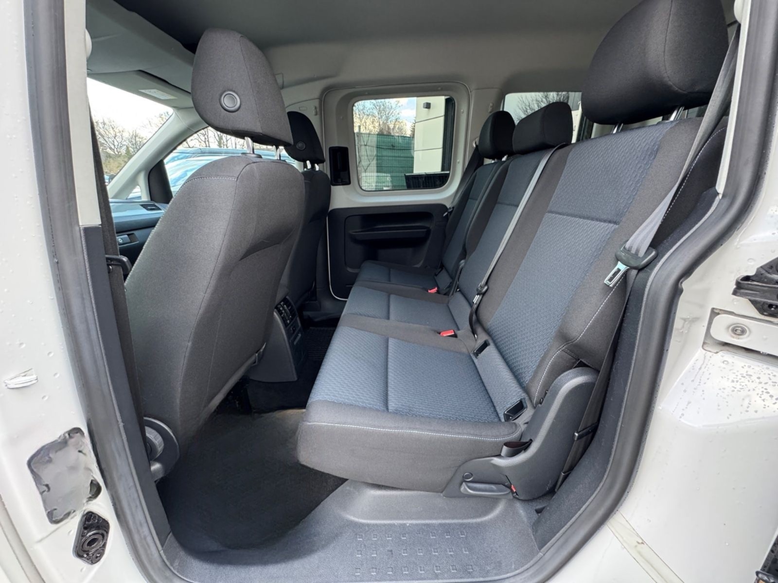 Volkswagen Caddy BMT 1.2 TSI Behindertengerecht-Rampe foto 11