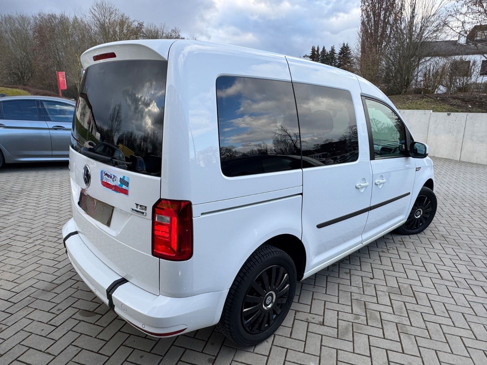 Volkswagen Caddy BMT 1.2 TSI Behindertengerecht-Rampe foto 6