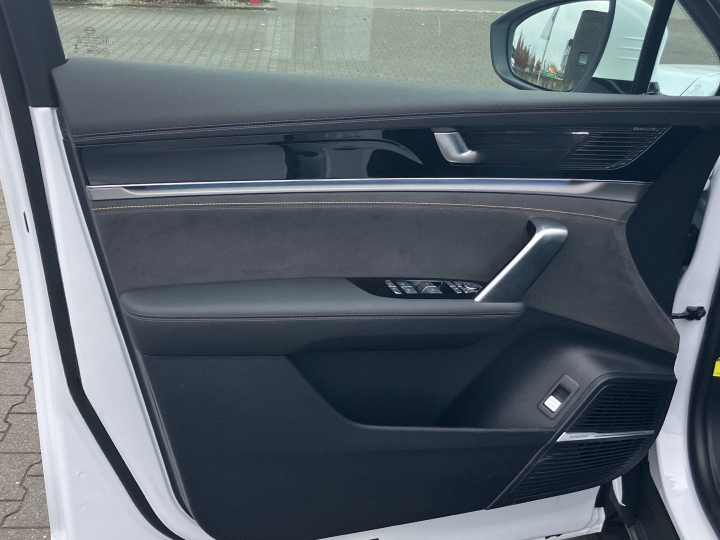 BYD TANG EV AWD 7-Seat Panorama Ambient FACELIFT foto 14