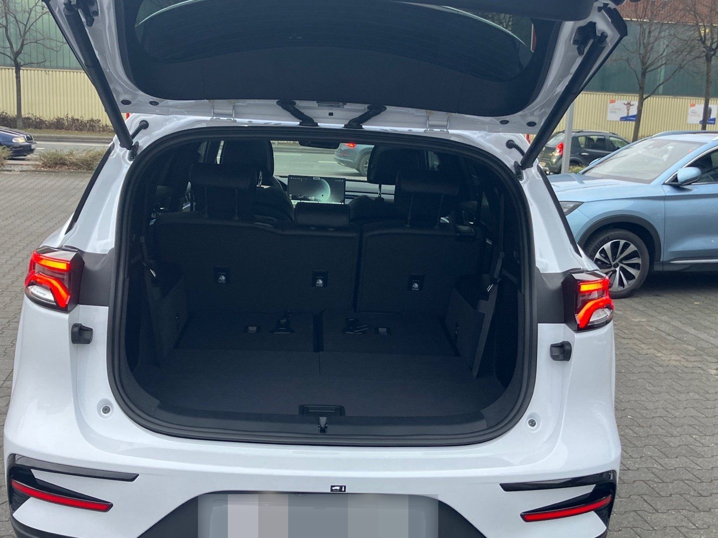 BYD TANG EV AWD 7-Seat Panorama Ambient FACELIFT foto 15