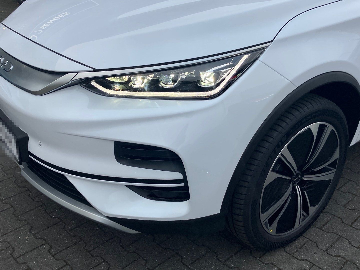 BYD TANG EV AWD 7-Seat Panorama Ambient FACELIFT foto 6