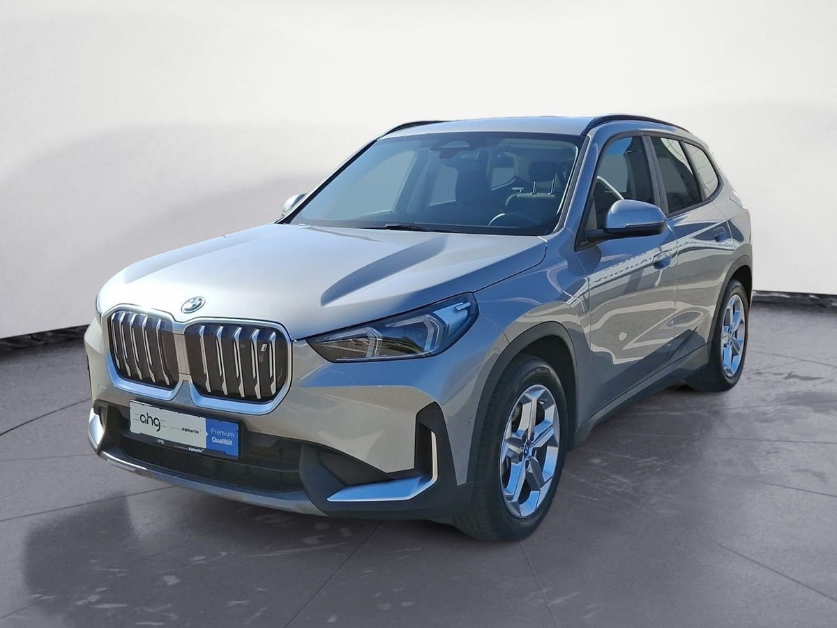 BMW iX1 xDrive30 *Shadow*Navi*LED*PDC*SHZ*DAB* foto 2