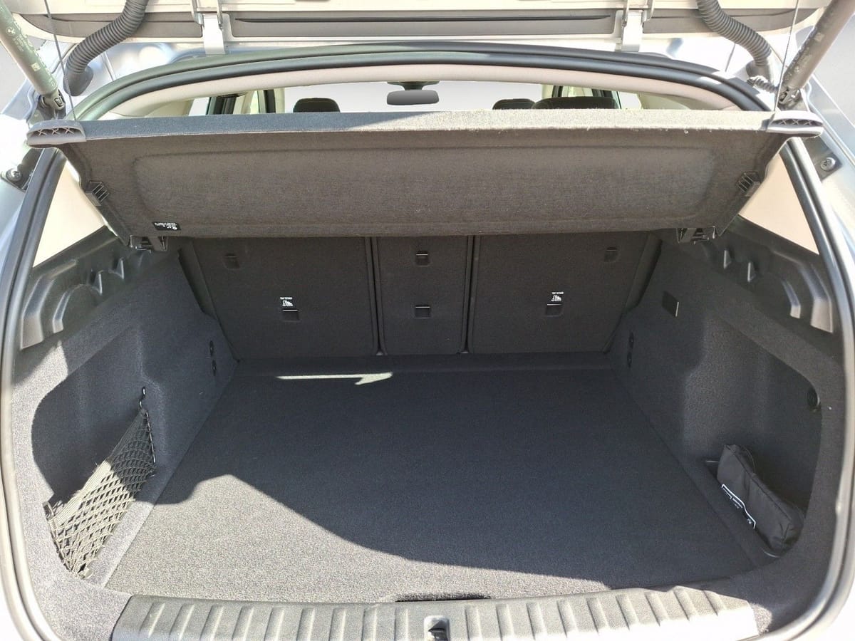 BMW iX1 xDrive30 *Shadow*Navi*LED*PDC*SHZ*DAB* foto 16