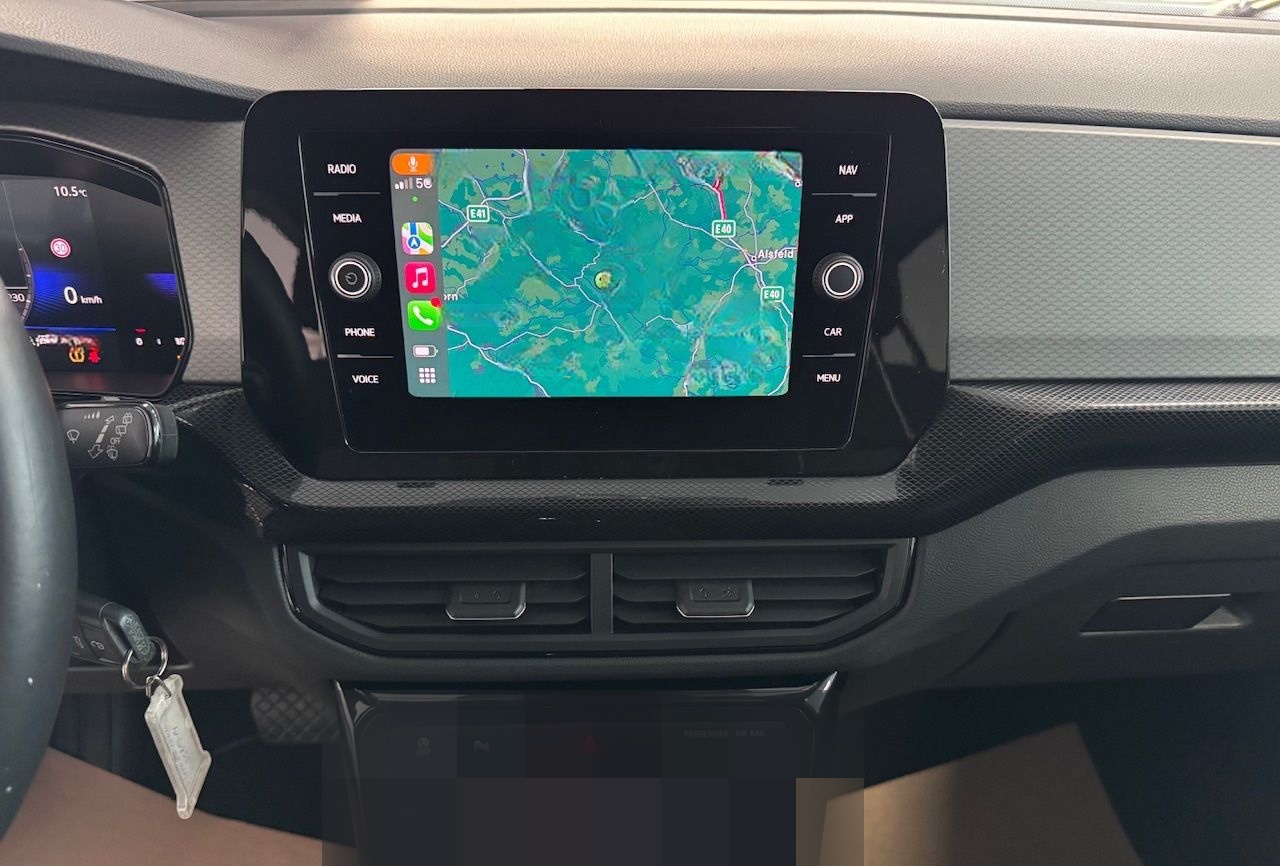 Volkswagen T-Cross 1.0 TSI, CarPlay, DSG Life, PDC, Klimaa. foto 12