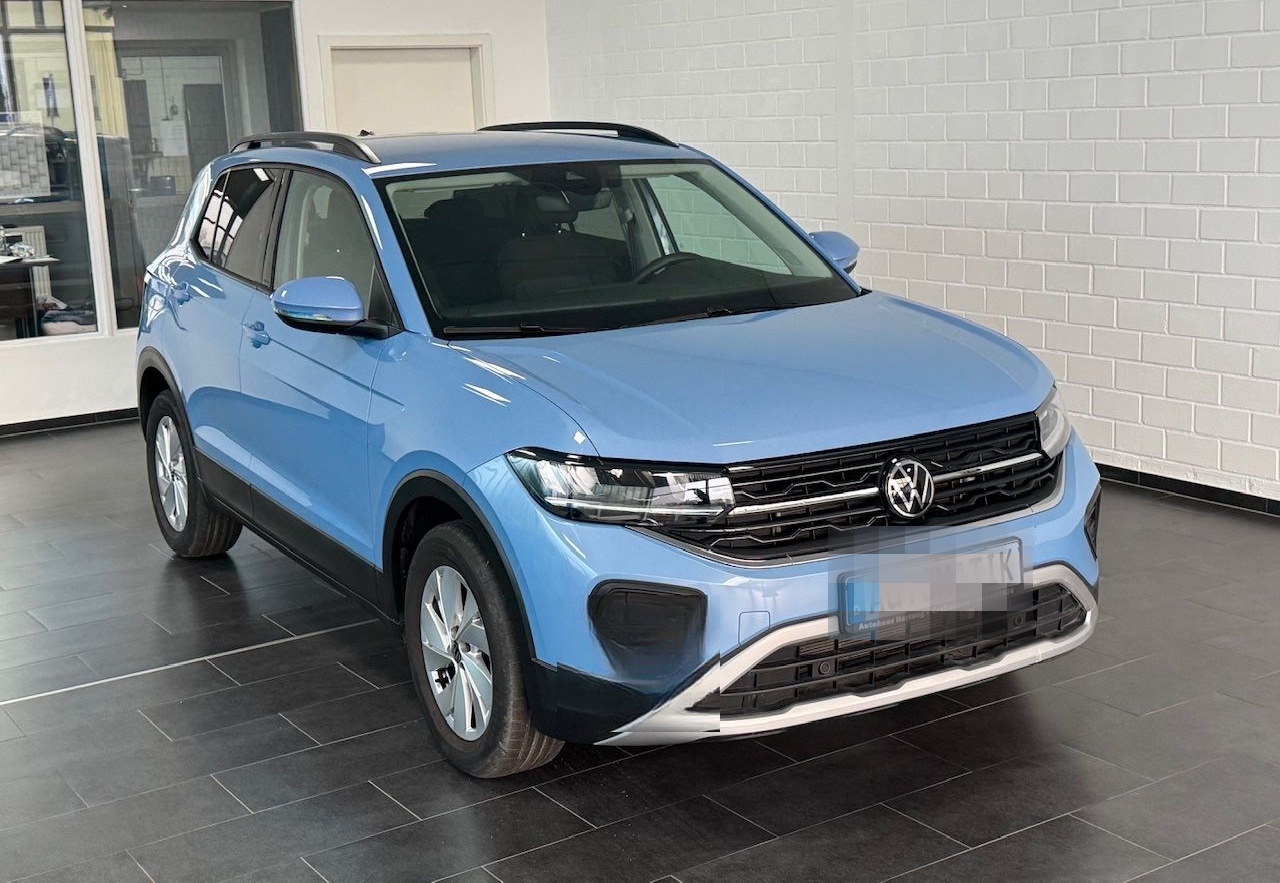 Volkswagen T-Cross 1.0 TSI, CarPlay, DSG Life, PDC, Klimaa. foto 3
