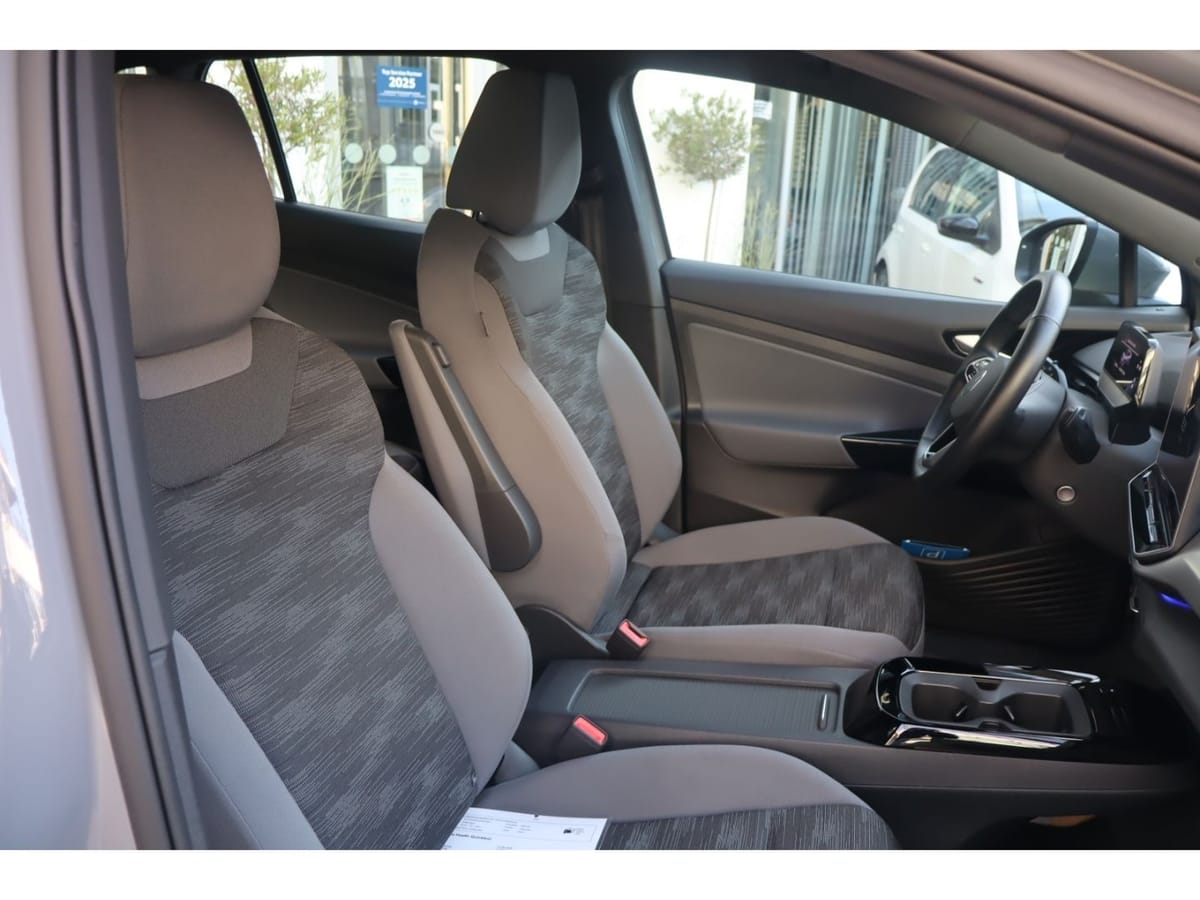Volkswagen ID.4 210 kW mit Infotainment-Paket Pro electric foto 11