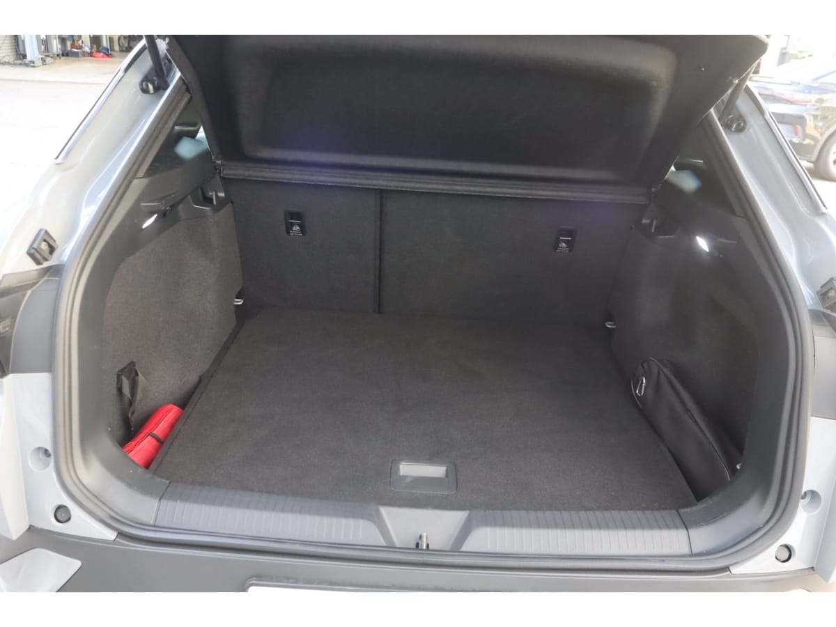 Volkswagen ID.4 210 kW mit Infotainment-Paket Pro electric foto 14