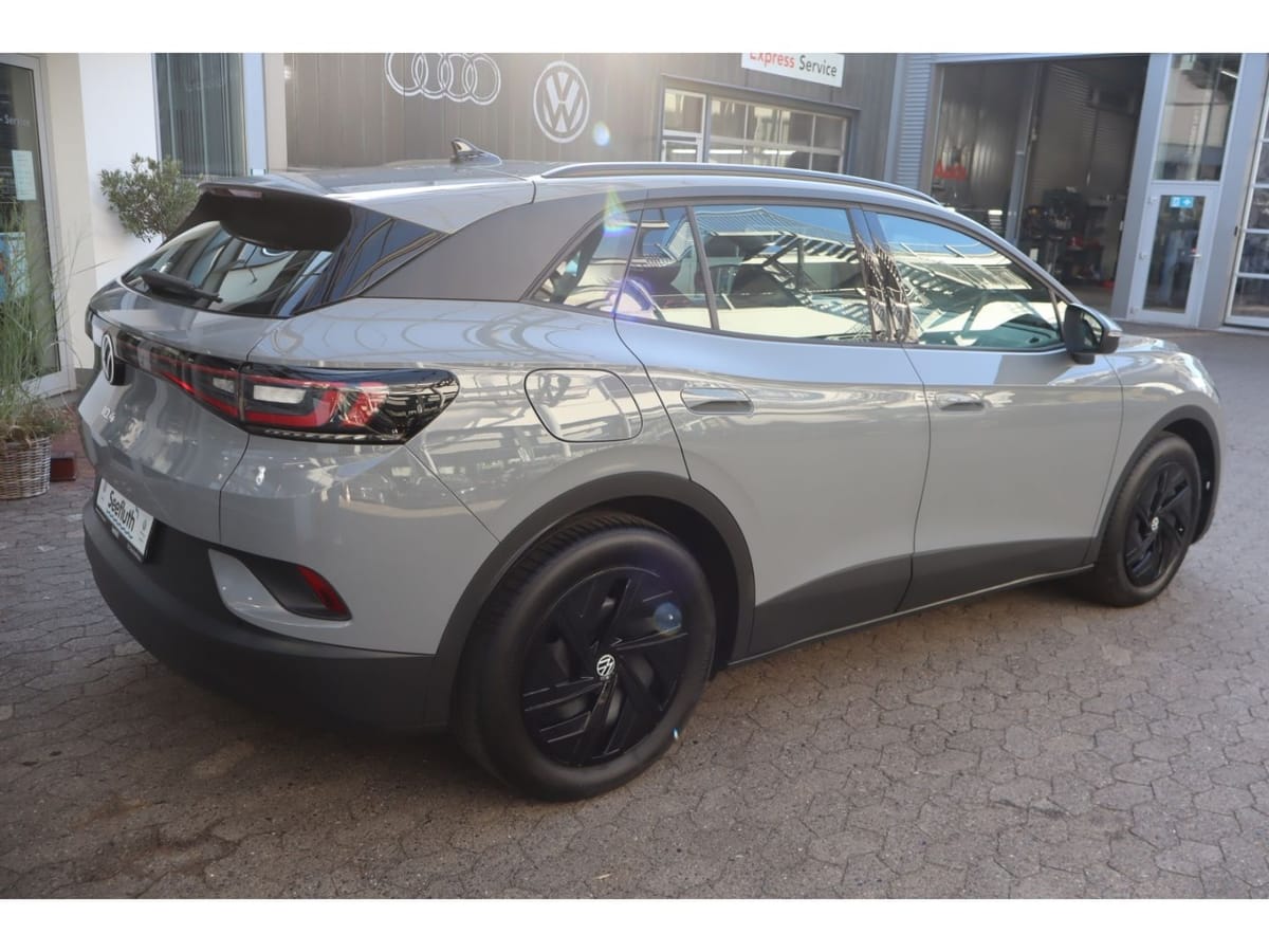 Volkswagen ID.4 210 kW mit Infotainment-Paket Pro electric foto 3