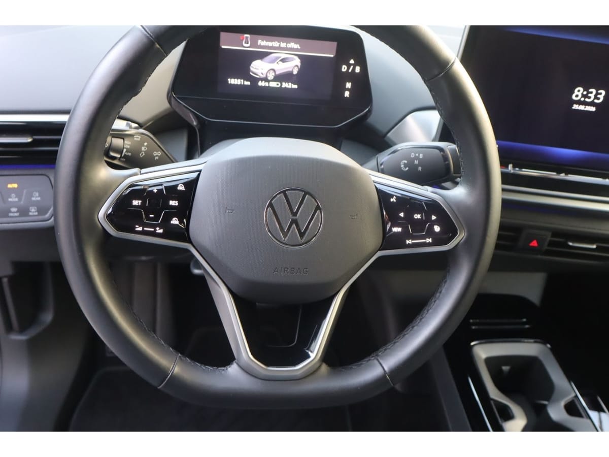 Volkswagen ID.4 210 kW mit Infotainment-Paket Pro electric foto 22