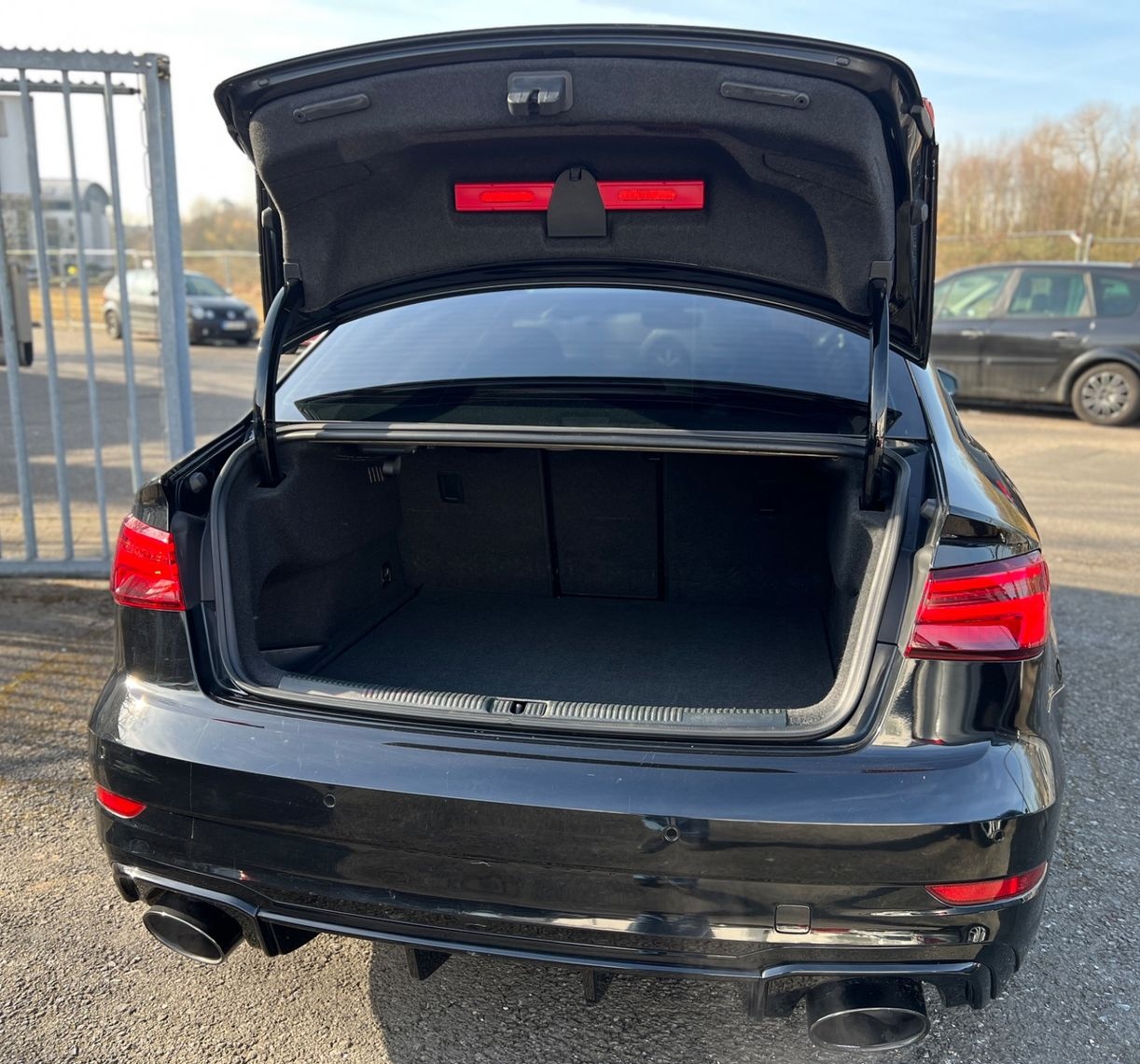 Audi RS3 2.5 TFSI QUATTRO LIMOUSINE NAVI MATRIX LED foto 14