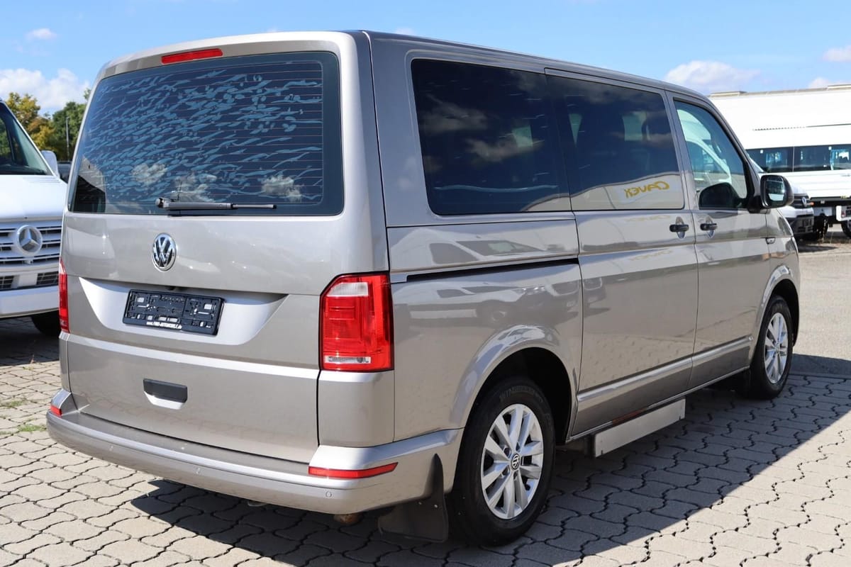 Volkswagen T6 Multivan Trendline BEHINDERTENGERECHT LIFT foto 13