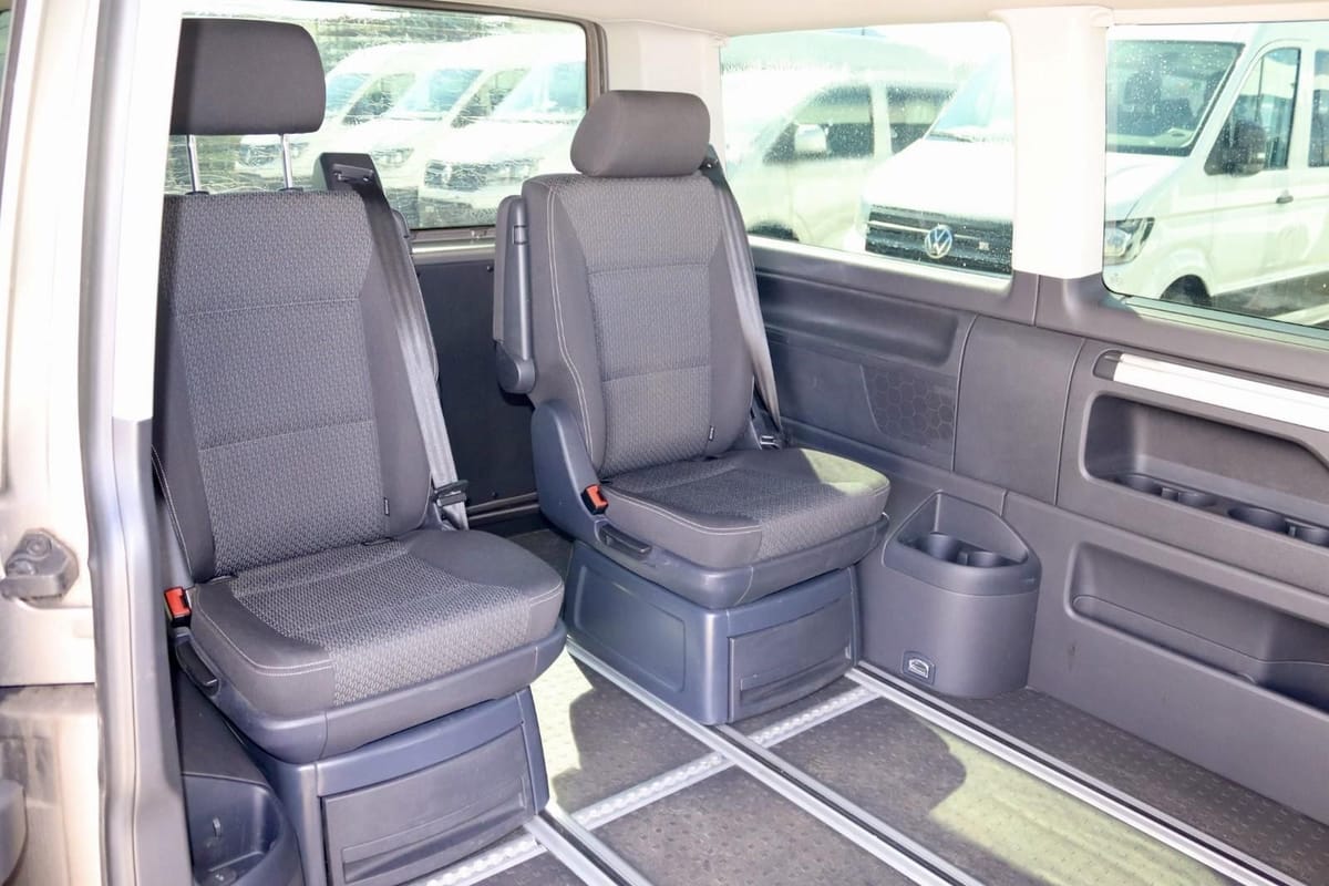 Volkswagen T6 Multivan Trendline BEHINDERTENGERECHT LIFT foto 22