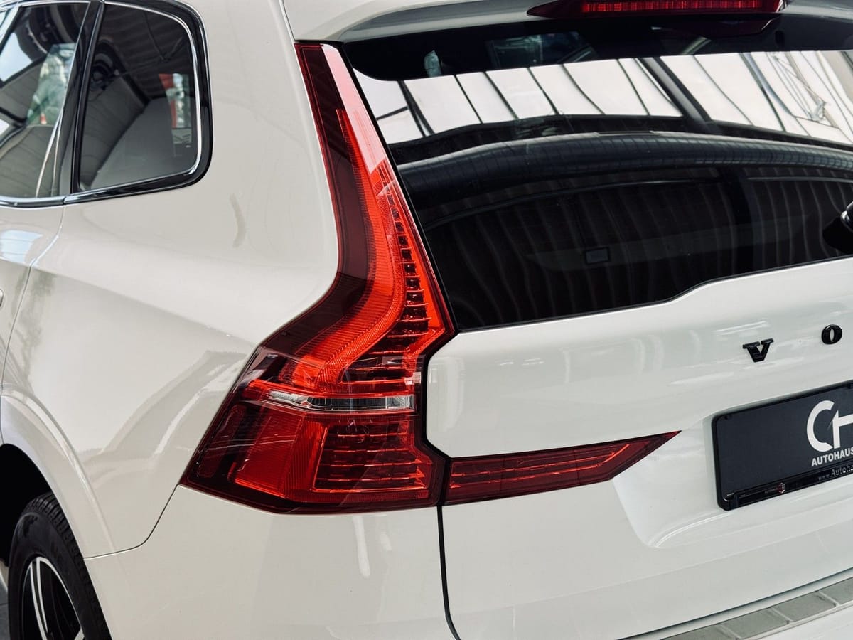Volvo XC60 R Design PANO KAMERA LED ASSISTENZ SHZ foto 10