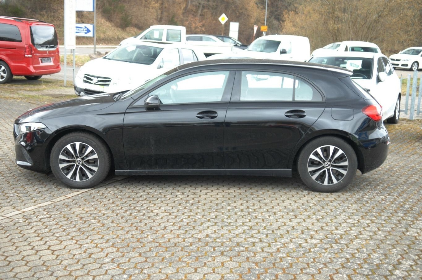 Mercedes-Benz A 200 d Progressive Automatik Navi Tempomat Klim foto 5