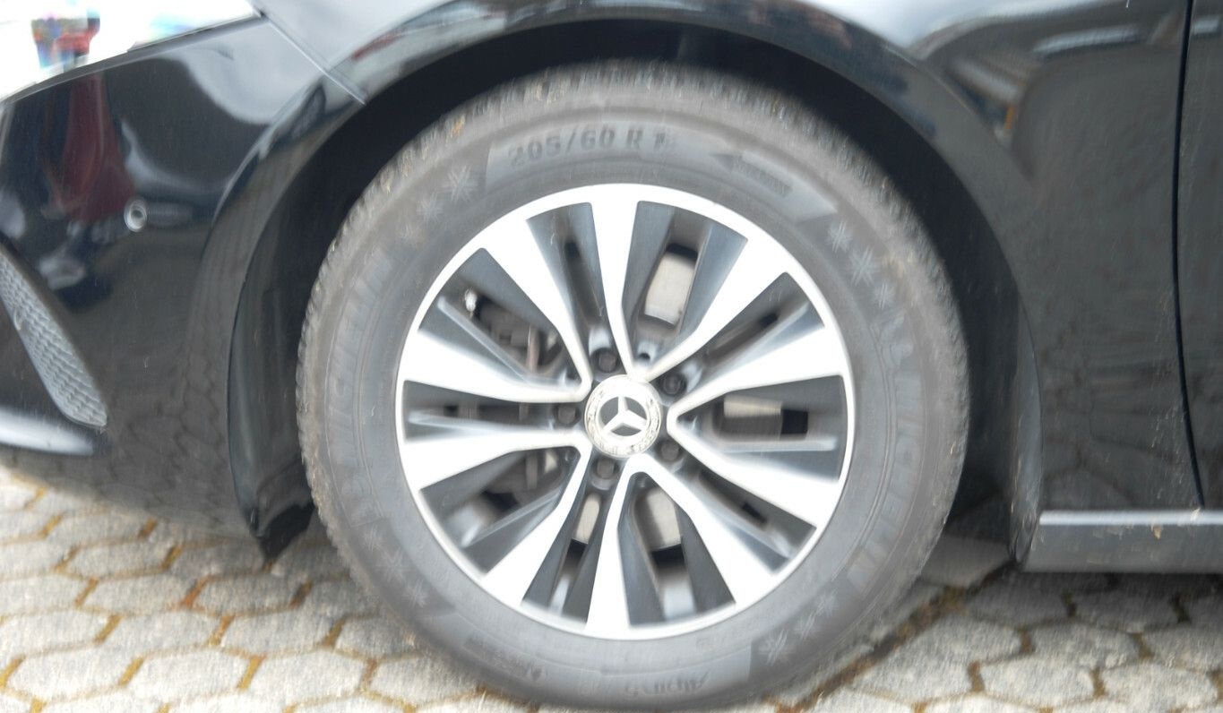 Mercedes-Benz A 200 d Progressive Automatik Navi Tempomat Klim foto 8