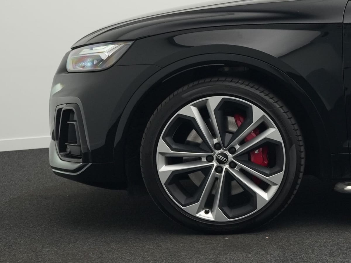 Audi SQ5 3.0 TDI quattro AHK PANO R-KAM 21'' foto 17