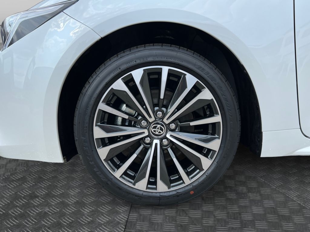 Toyota Corolla 2.0 Hybrid TS Team D foto 14