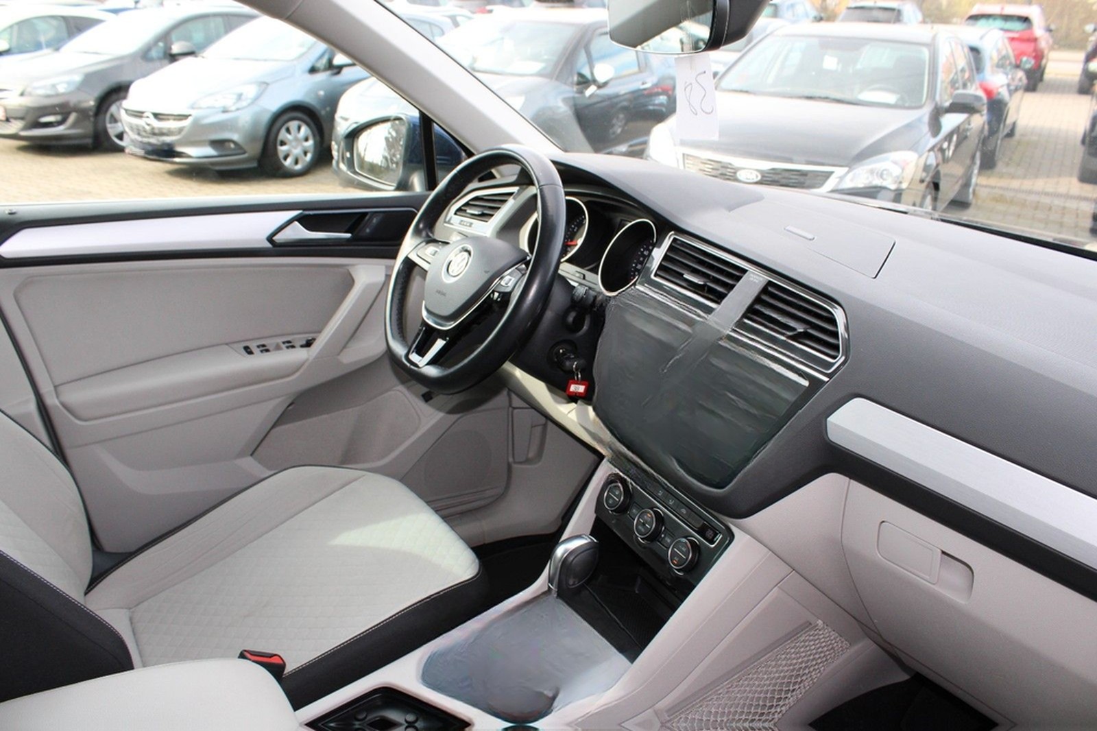 Volkswagen Tiguan Comfortline  4Motion Autom. LED Nav AHK foto 22