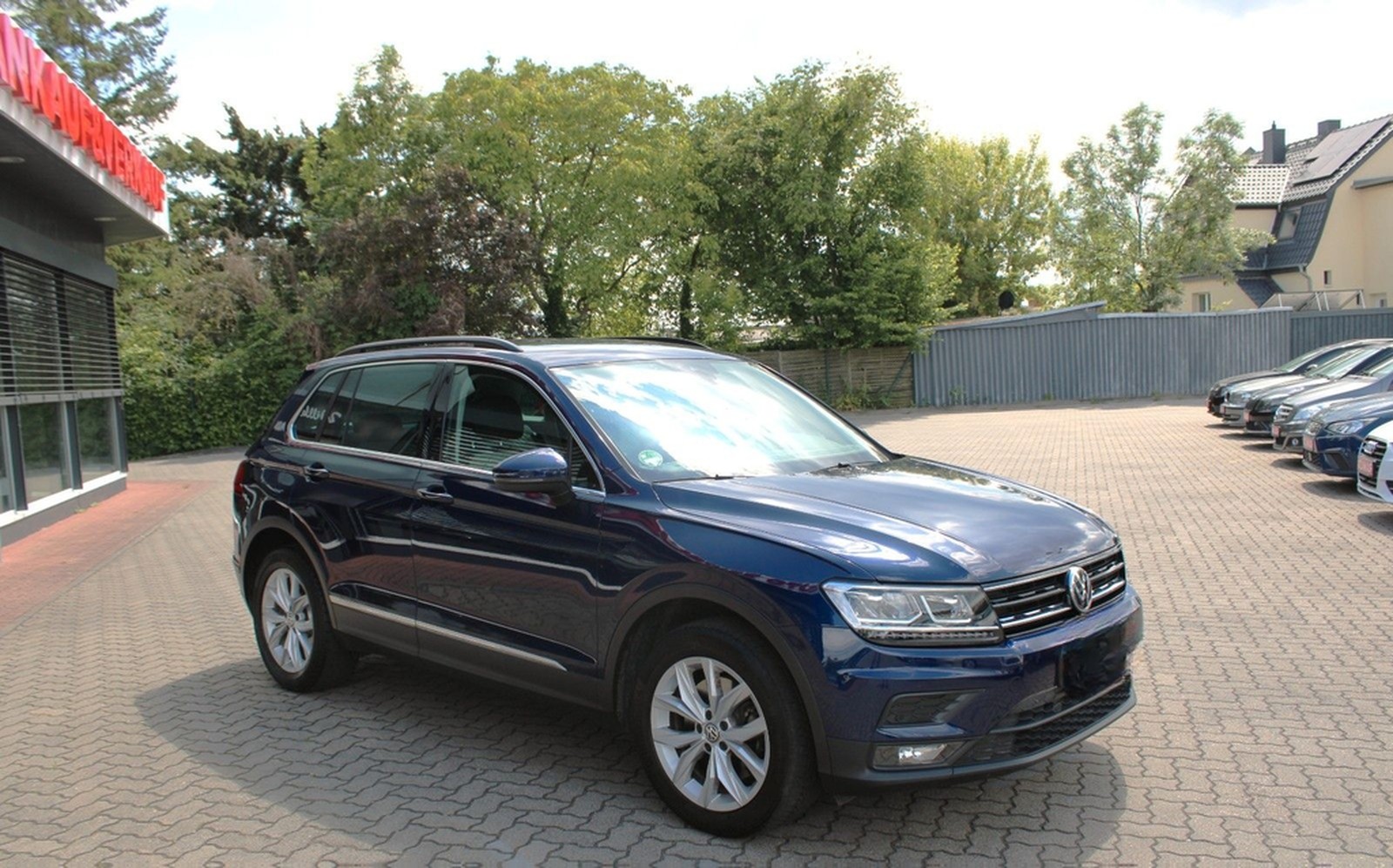 Volkswagen Tiguan Comfortline  4Motion Autom. LED Nav AHK foto 4