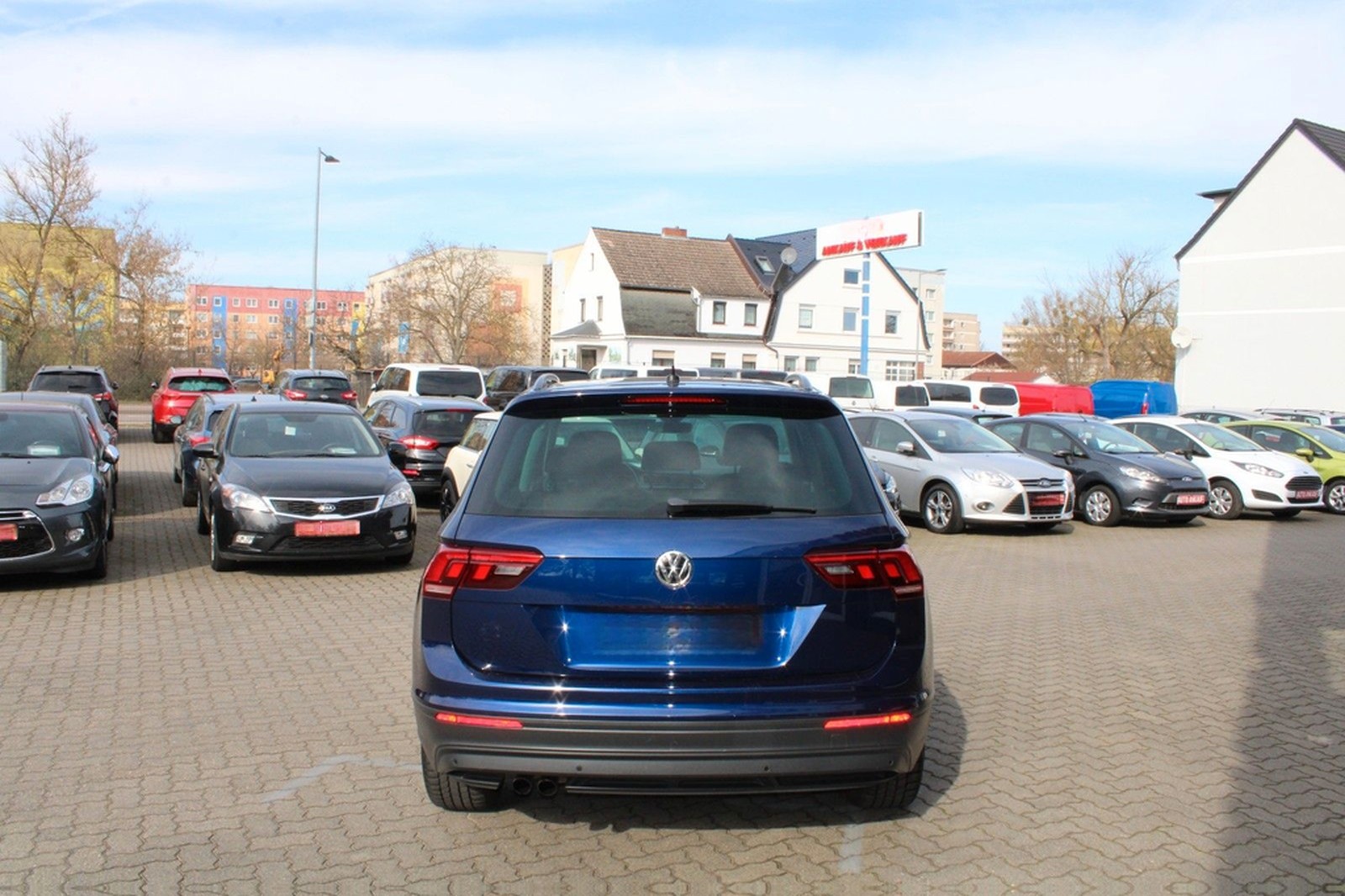 Volkswagen Tiguan Comfortline  4Motion Autom. LED Nav AHK foto 7