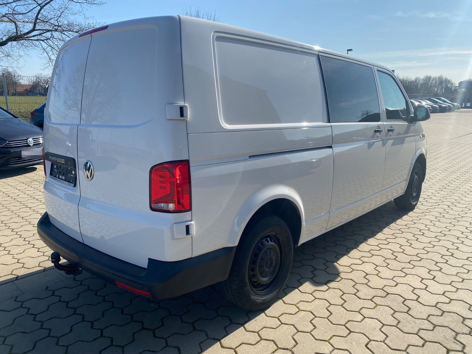 Volkswagen T6.1 Transporter Kombi Kombi lang 4MOTION, AHK, foto 3