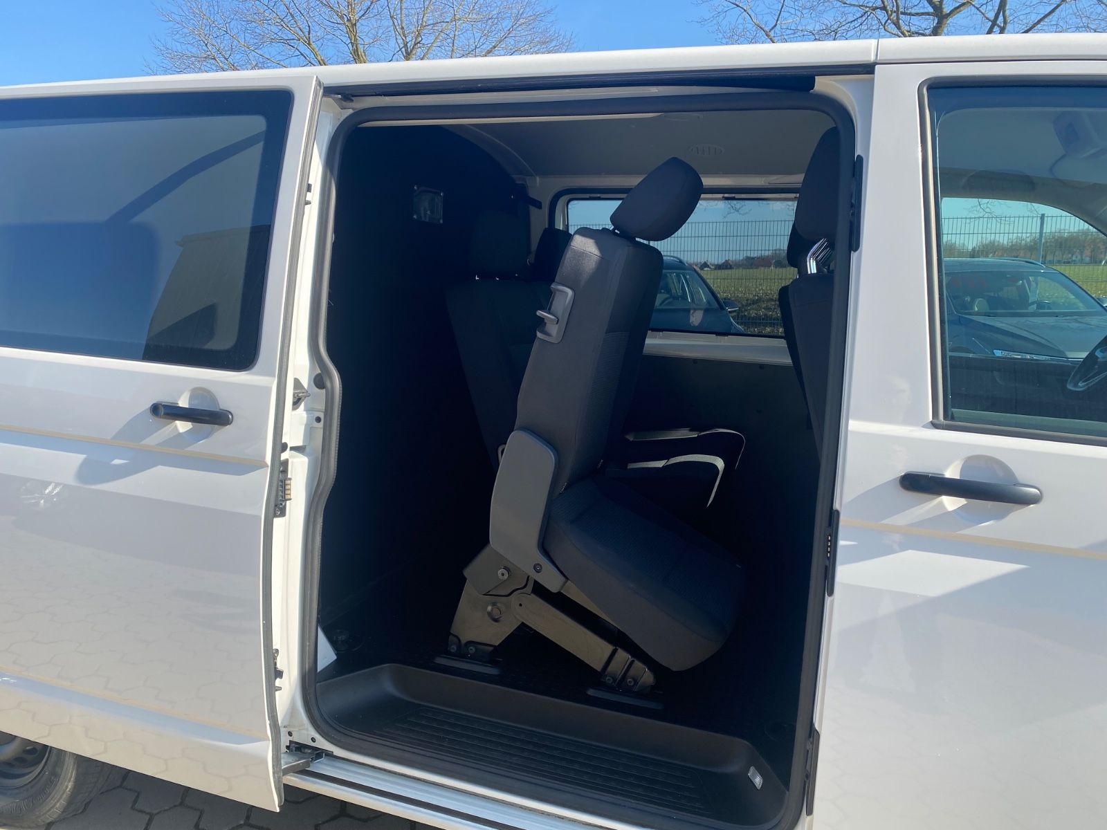 Volkswagen T6.1 Transporter Kombi Kombi lang 4MOTION, AHK, foto 7